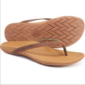 Chaco Biza Flip-Flops Cognac Sz 9 New!
